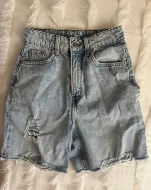 H&M Jean Shorts thumbnail 1