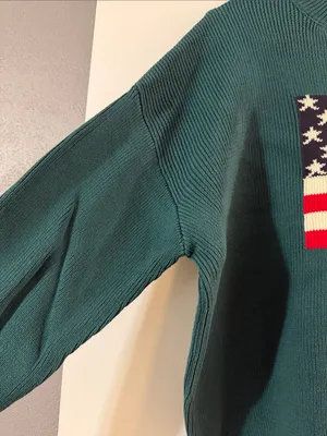Zenana Outfitters Green Crewneck Sweater with Flag Motif thumbnail 4