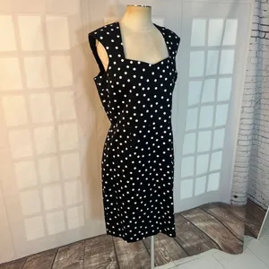 White House Black Market NWT Black And White Polka Dots Sheath Dress Size 12 thumbnail 2