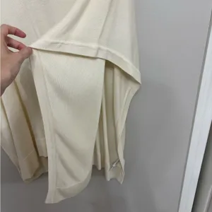 NEW Ann Taylor V-Neck Poncho Sweater in Off White Ivory - Size XS/S thumbnail 7