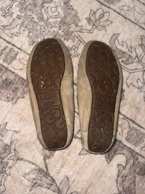 UGG Moccasins thumbnail 4