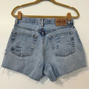 Gap Classic Vintage Hand Done Cut Off Distressed Jean Shorts thumbnail 2