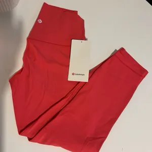 Lululemon Align HR Crop 23” Glaze Pink thumbnail 3