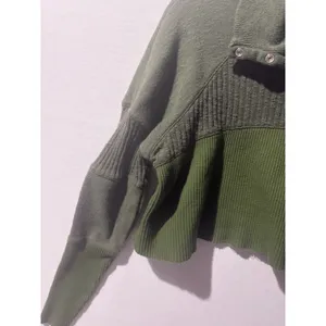 BDG‎ Green Ribbed Cropped Pullover Sweater Snap Collar Raw Hem Size S thumbnail 5
