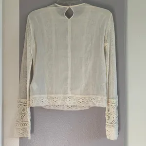 Zara White Cream Netted Long Sleeve Top thumbnail 4
