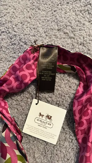 Coach Purse Scarf Signature thumbnail 5
