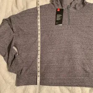 Under Armour 1/4 zip Cropped Hoodie thumbnail 14