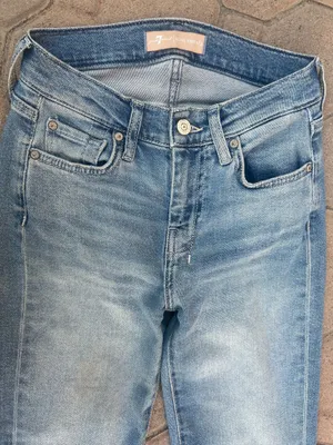 7 For All Mankind thumbnail 2
