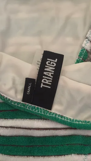 Triangl Bikini thumbnail 6