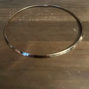 Gold tone hoop collar necklace thumbnail 2
