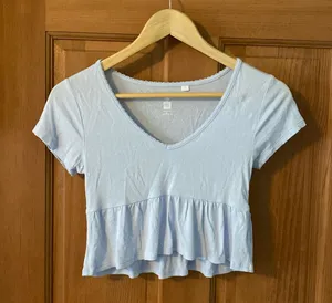 Me to We Pac Sun Size XS Women's Teen Girl Baby Blue Shirt thumbnail 1