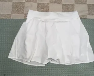 Lululemon Lightweight High-Rise Tennis‎ Skirt White size 6 thumbnail 1