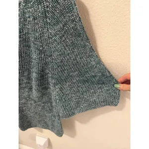 LOFT Outlet Teal White V-Neck Sweater M thumbnail 5