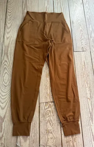 Lululemon Align Jogger in Copper Brown size 6 thumbnail 1