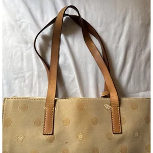 Dooney & Bourke Tan Polka Dot Tote Gold Hardware Bag Charm 12 x 10 x 4 thumbnail 5