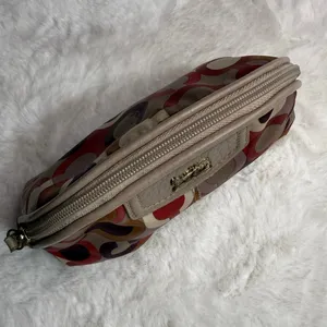 COACH Signature Canvas Make up Cosmetic Case thumbnail 4