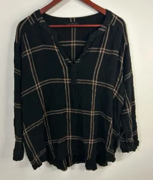 Jane and Delancey Black Checkered V-Neck Blouse thumbnail 1