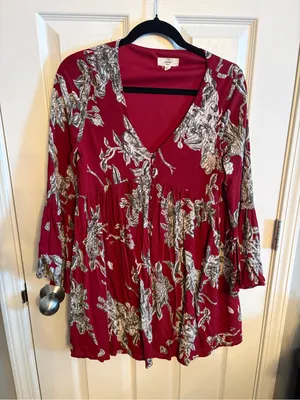 ENTRO Boho Floral V-Neck Tunic Dress in Burgundy, S thumbnail 2