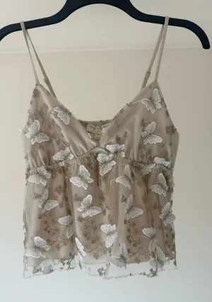 Butterfly top Tan thumbnail 1