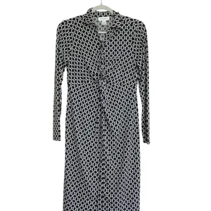 Motherhood‎ Maternity Size Small Shirt Dress Black White Geometric Twist Front thumbnail 2