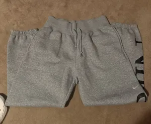 Nike Sweatpants thumbnail 1