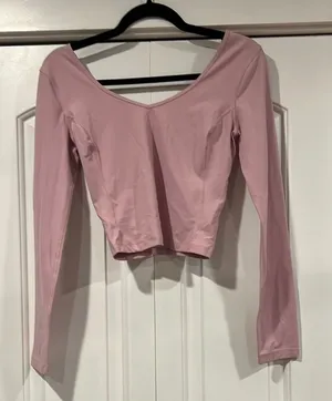 Lululemon align‎ long sleeved cropped workout top small thumbnail 1