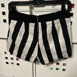 Sweet Rain black and white striped shorts thumbnail 2