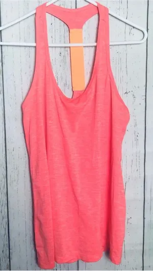 Old Navy Women’s Orange Athletic Tank Sz M thumbnail 1