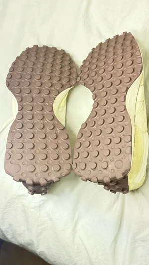 New Balance 327 Suede Women Sneakers Shoes Size 8.5 thumbnail 8