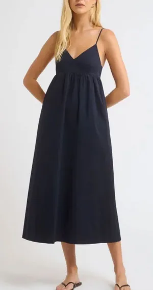 Rumored navy dress Size XS thumbnail 1