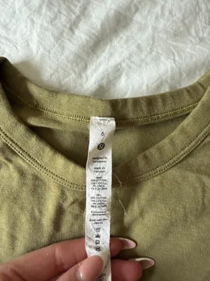 Lululemon olive green crop top thumbnail 3