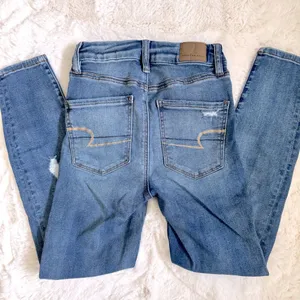 American Eagle Super Hi-Rise Distressed Ripped Jeggings 00 X-Short thumbnail 4