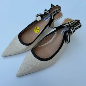Steve Madden Valeree Sandals Pointed Toe Slingback Pump Beige Black Womens 9.5 thumbnail 1