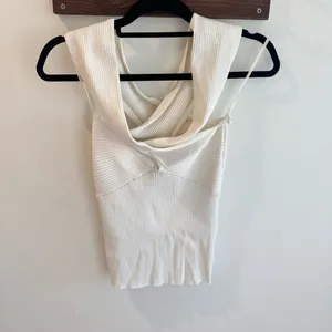 Maje Manhattan Blanc‎ Ribbed Two Way Top Size 2 thumbnail 4