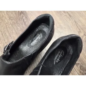 Clarks Artisan Mules Clogs Heel Black Leather Buckle Slip On Shoes Size 9N thumbnail 4
