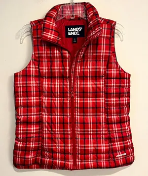 Lands' End Puffer Vest Red Plaid Quilted Down Insulated Women Size Small 6-8 thumbnail 1