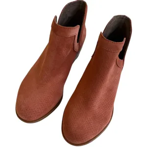 Like New Sorel Leather Lolla Cut-Out Booties Size 7 Retail $140.00 thumbnail 5