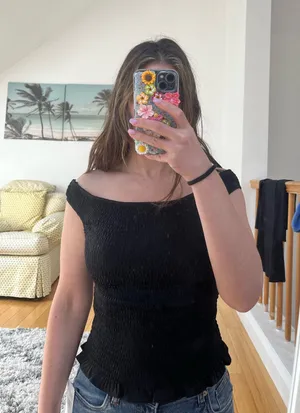 WAYF Off-The-Shoulder Black Top thumbnail 1