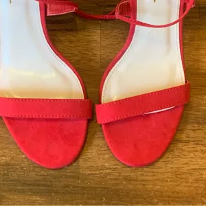 Lulus All the Applause Red Suede Lace-up heels. Women’s size 8 ankle ties formal thumbnail 4
