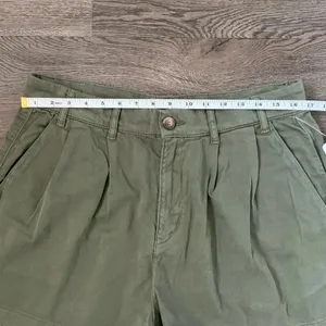 Free People Billie‎ Chino Shorts - Size 12 - Army Green - NWT thumbnail 7