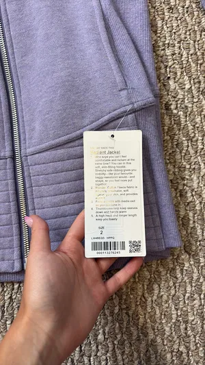 Lululemon jacket new  thumbnail 2