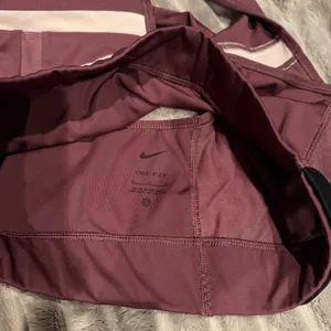 Nike Dri-FIT‎ High-Neck "RUN" Sports Bra - Maroon/Burgundy, Size Medium thumbnail 5
