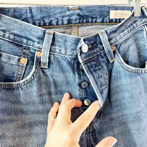 Levi's Original 501 100% Cotton Mid Rise Button Fly Denim Straight Jeans Blue 25 thumbnail 4