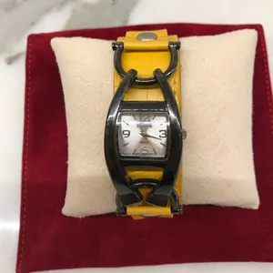 Terner Quartz Watch Yellow Leather Band thumbnail 2