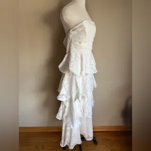 Here Comes The Sun Giavana Strapless Layered Midi Dress Floral Embossed thumbnail 8