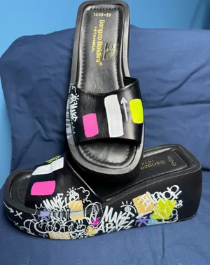 Bengzo Baldini Istanbul Hand-Painted Platform Slides Black Sandals thumbnail 1