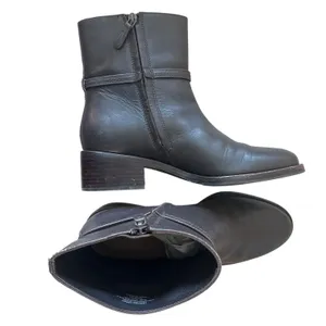 Tory Burch Miller 45mm Leather Ankle Booties Espresso Brown Gold Logo 8.5M thumbnail 7