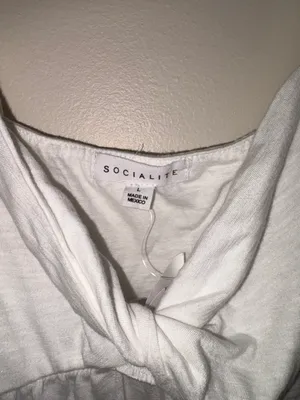 White Tank Top Size L thumbnail 2