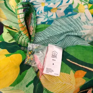 NEW!! FARM RIO Vintage Toucans Smocked‎ Peplum Top Blouse Tropical Small thumbnail 12