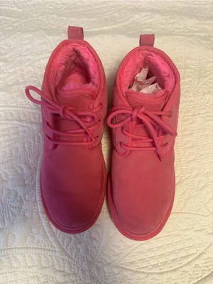 UGG Kids Bright Pink Suede Lace-Up Shearling Boots thumbnail 2